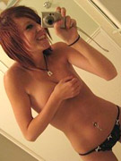 Sexy emo takes her own amateur pictures in the bathroom