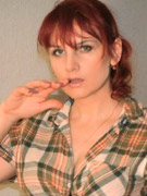 33 yo redhead alina willing to perform: dancing, roleplay, zoom.