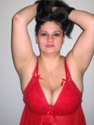38 yo brunette hellen4all willing to perform: cameltoe, close up, dancing.
